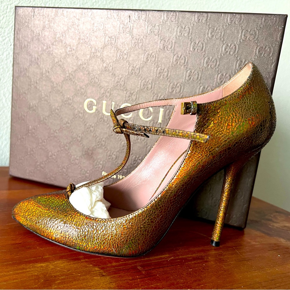 Gucci Metallic TStrap Beverly Pump - 9 - Metallic gold